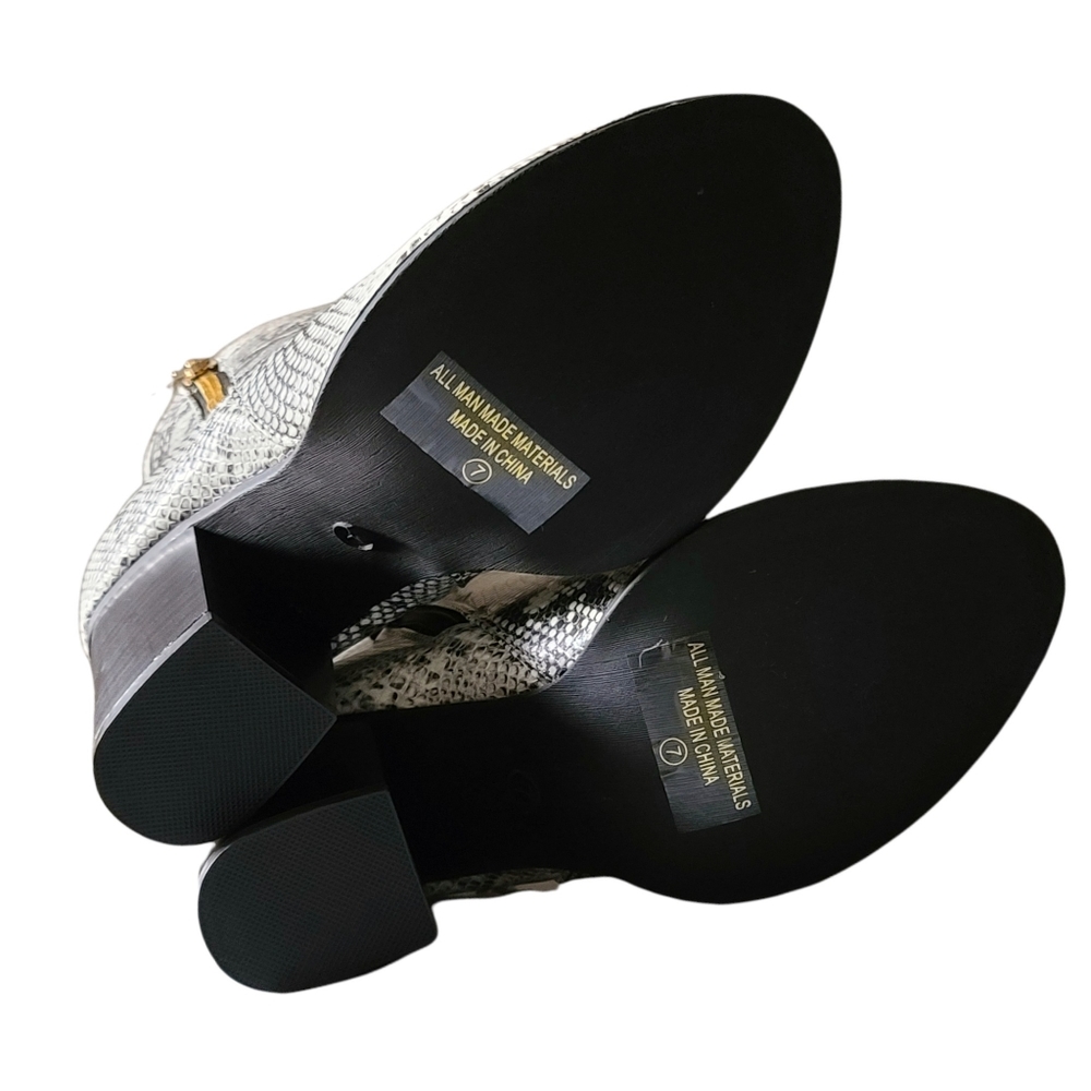 Nature Breeze Python Print Closed Toe Zipper Chun… - image 6